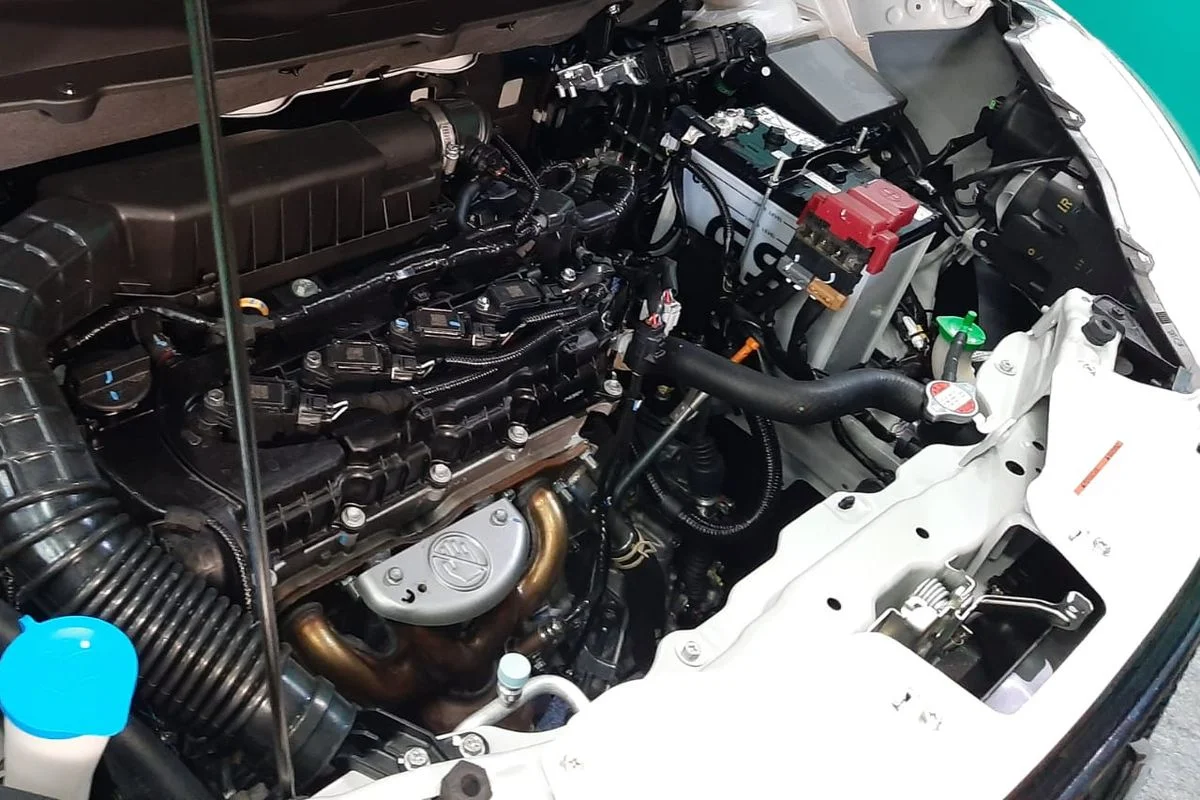 mesin mobil bekas